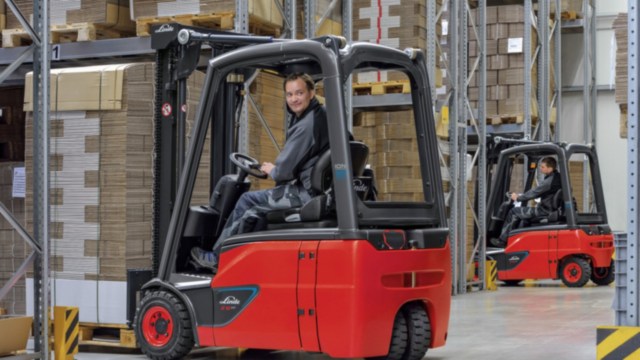 Carretillas contrapesadas Linde con baterías de litio-ion
