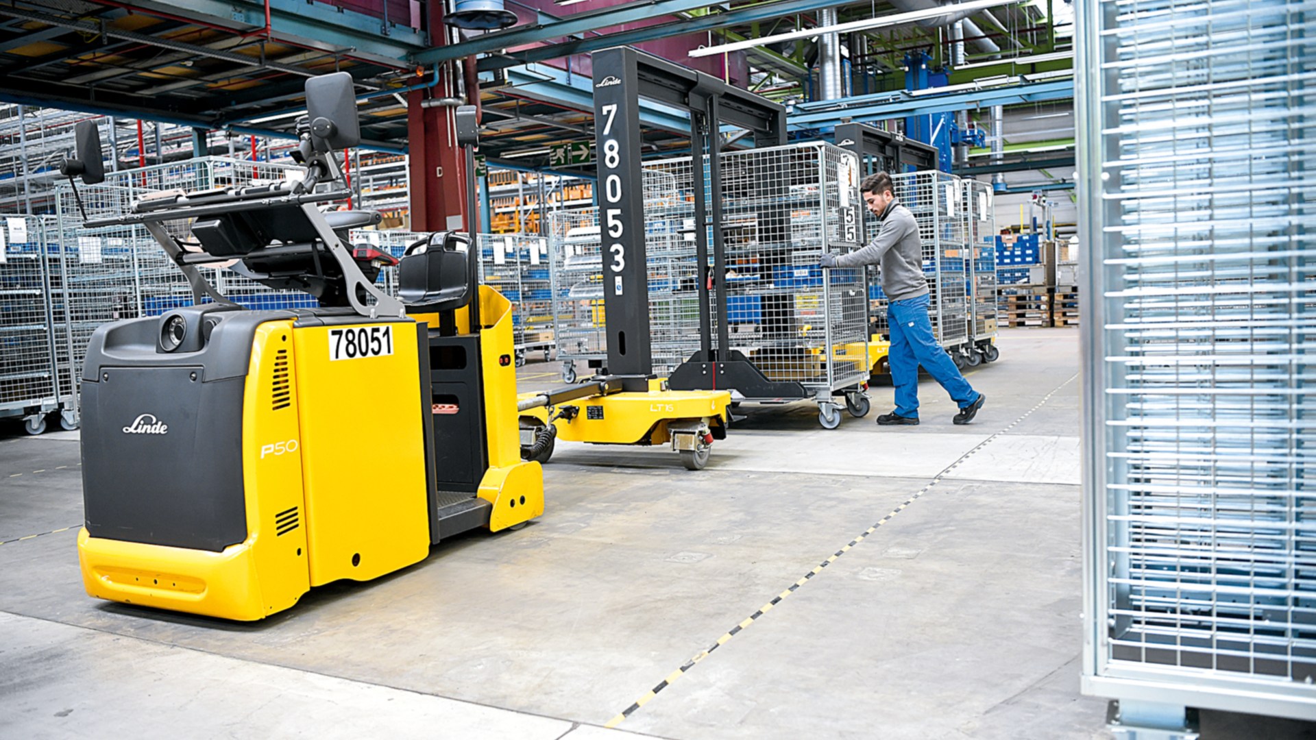 heidelberger_druckmaschinen-tow_truck-load_train-manufacturing-6267