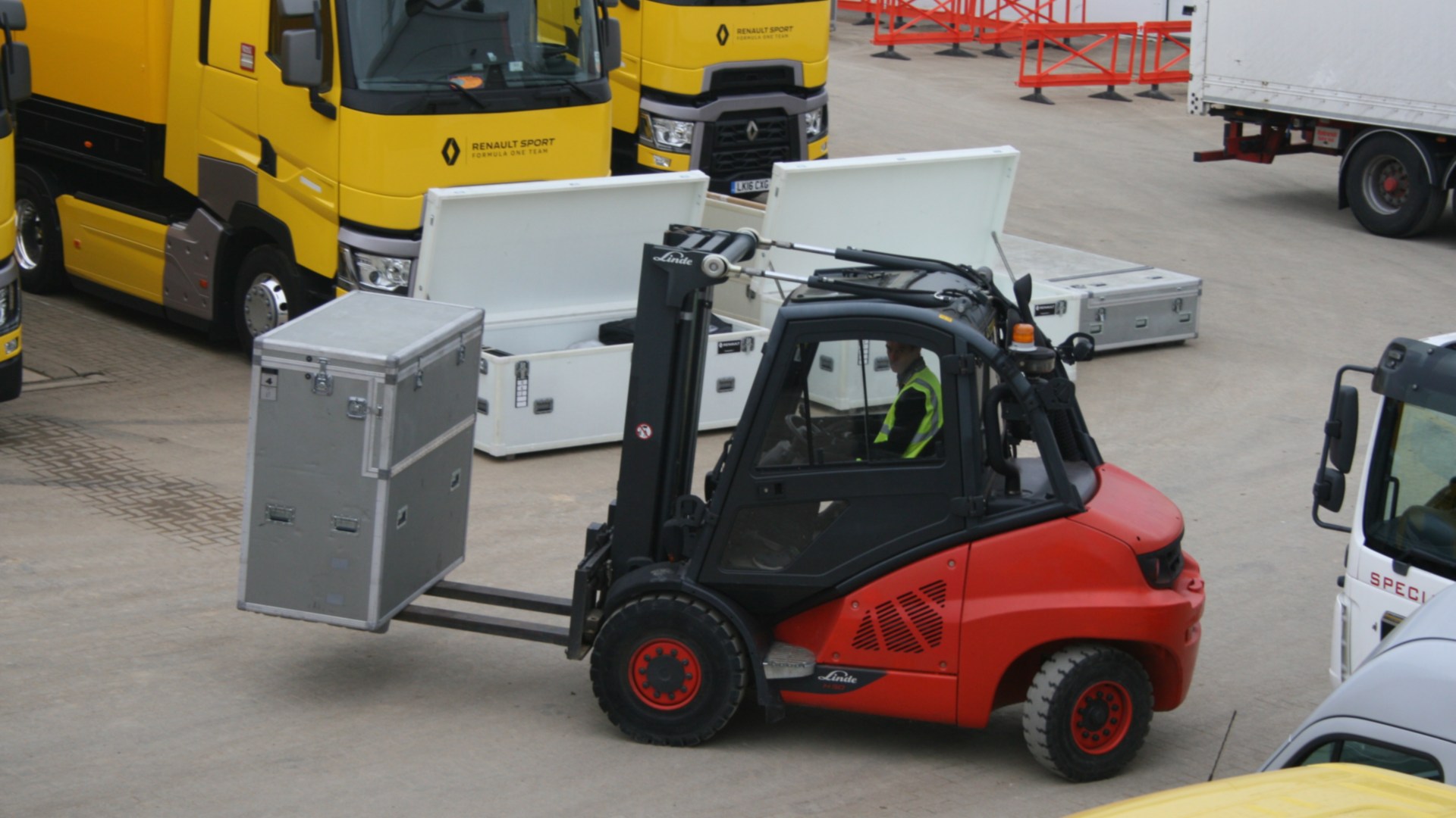 Carretilla térmica Linde MH, Fórmula 1 Renault