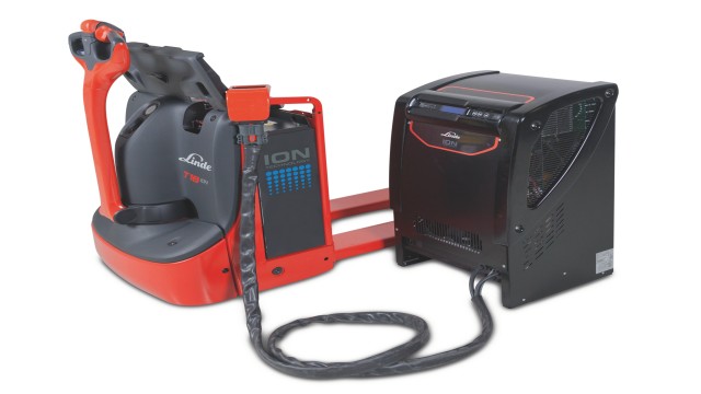 Batería Linde de iones de litio Cargador_y_transpaleta_Linde_baterias_iones_litio