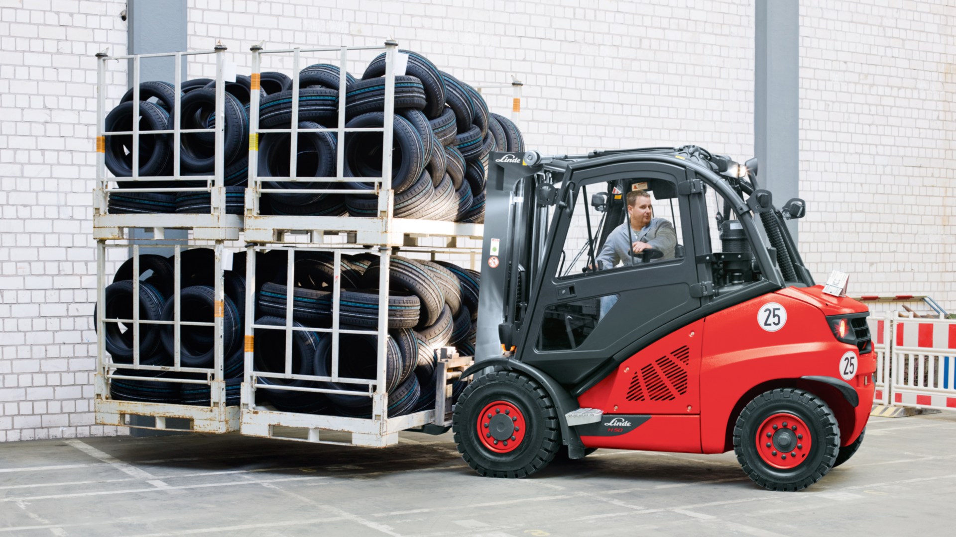 ic_truck-moving-manufacturing-3893_3084