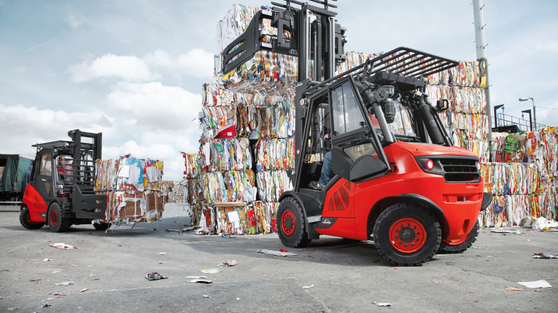 Carretillas térmicas de Linde Material Handling con transmisión hidrostática