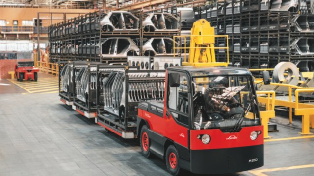 tow_truck-towing-manufacturing-1765_G